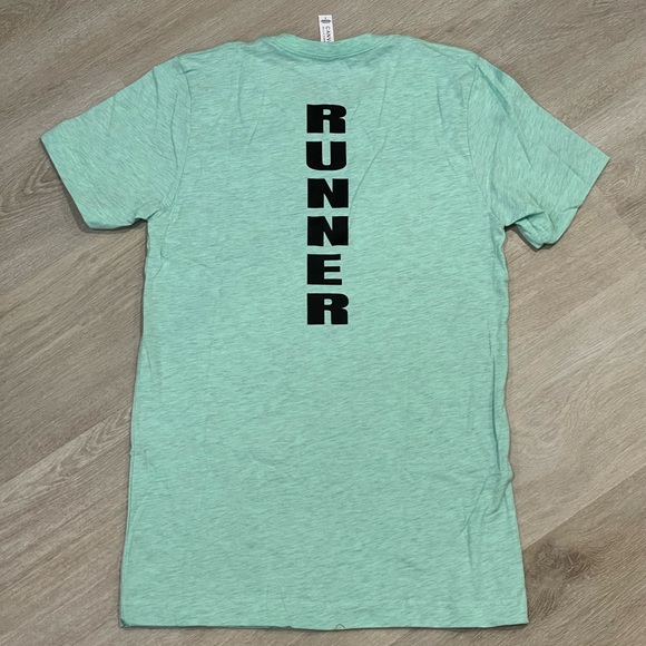 ‘Runner’ Tee - Picture 3 of 3